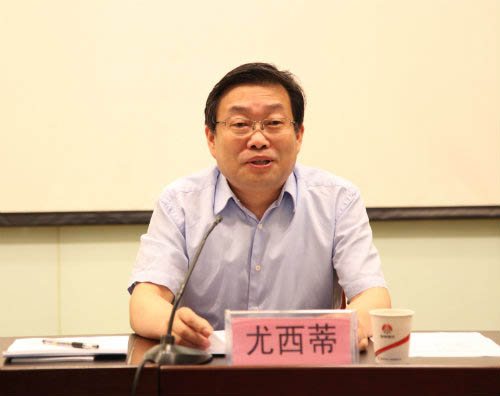 新班子上任一個月，看他們都忙了些啥？