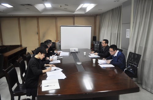 建設(shè)集團(tuán)總會計師、財務(wù)總監(jiān)贠公法蒞臨路橋分公司指導(dǎo)召開2017年度專題民主生活會