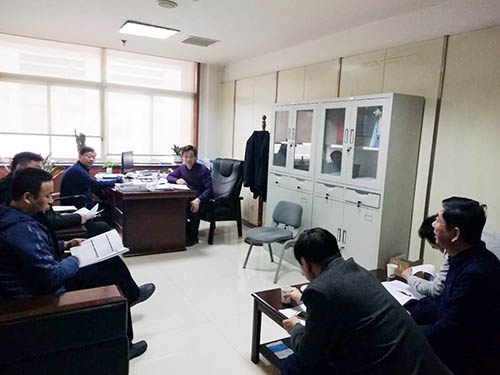 人勤春來(lái)早 新年新作為