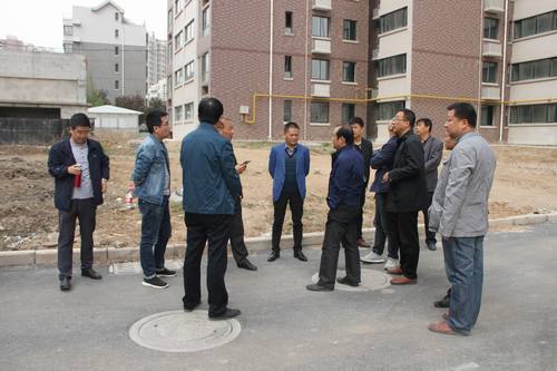 銅煤公司承建的銅煤2#小區(qū)水仙居5、6、7、8#樓順利通過竣工驗(yàn)收