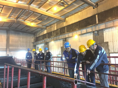 陜煤建設(shè)洗選煤運(yùn)營公司扎實(shí)開展“逢五下基層”活動(dòng)