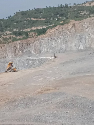 陜煤建設(shè)銅煤公司承建的年產(chǎn)20萬(wàn)噸固廢處理項(xiàng)目順利開工