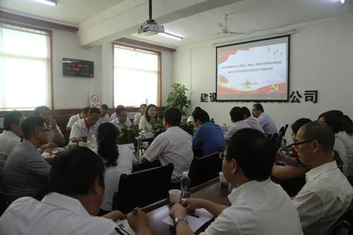 理論與實(shí)踐的融合互動