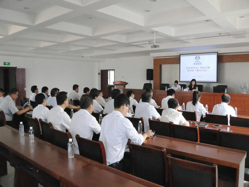 用“黨建套餐”補(bǔ)足精神之鈣