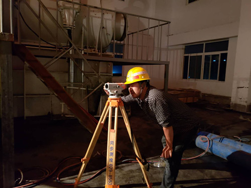 陜煤機(jī)電安裝公司承建的小保當(dāng)?shù)V末煤倉倉下輸送設(shè)備安裝如火如荼