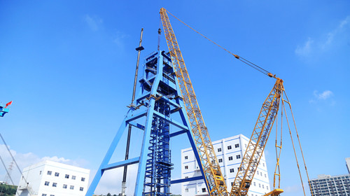 陜煤建設(shè)機電安裝公司承建的孟村礦主立井井架及天輪工程順利通過“太陽杯”復查