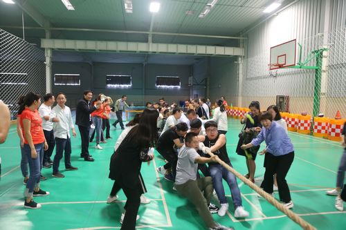 陜煤建設天工、設計、大秦置業(yè)、咸陽公司聯(lián)合舉辦迎國慶 “拔河”聯(lián)誼賽