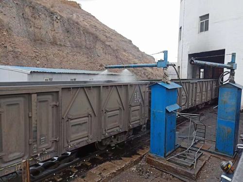 陜煤建設(shè)洗選煤運營公司檸條塔運營項目部火車裝車站防凍管路改造順利完成