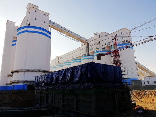 陜煤建設澄合分公司承建的小保當選煤廠5A、5B轉載點工程順利封頂