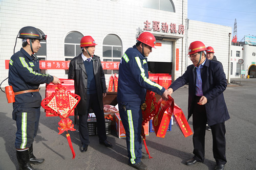 陜煤建設(shè)機(jī)電安裝公司：除夕，我和你一起在施工現(xiàn)場(chǎng)