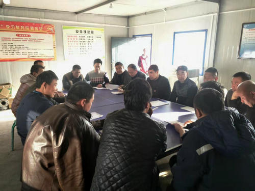 陜煤建設(shè)洗選煤運(yùn)營公司小保當(dāng)運(yùn)營項(xiàng)目部開展“學(xué)雷鋒，做先鋒”系列活動(dòng)