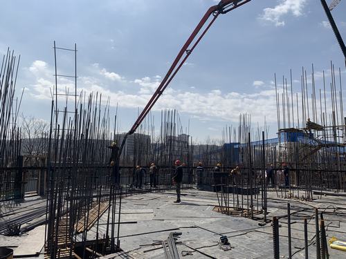 陜煤建設(shè)韓城分公司彬長(zhǎng)小莊礦井及選煤廠新建產(chǎn)品倉(cāng)工程滑模順利開(kāi)工