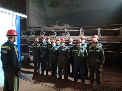 把工程交給你們，我們放心