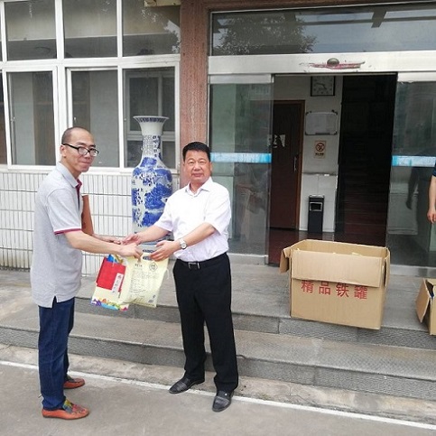 陜煤建設(shè)設(shè)計研究院： 積極開展“送清涼、沁人心”活動