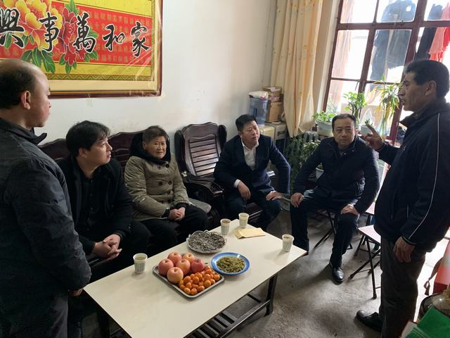 陜煤建設(shè)洗選煤運(yùn)營公司：濃情關(guān)愛暖人心