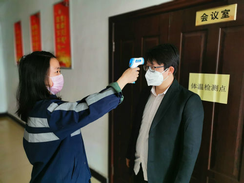 “疫”不容辭的最美“逆行者”