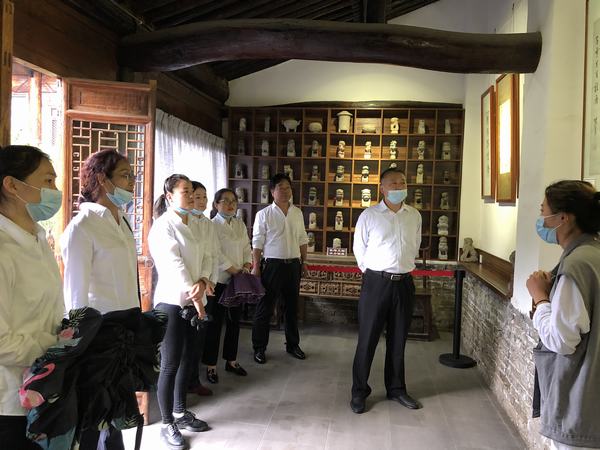 陜煤建設韓城分公司黨員干部參觀廉政教育基地接受廉潔清風洗禮