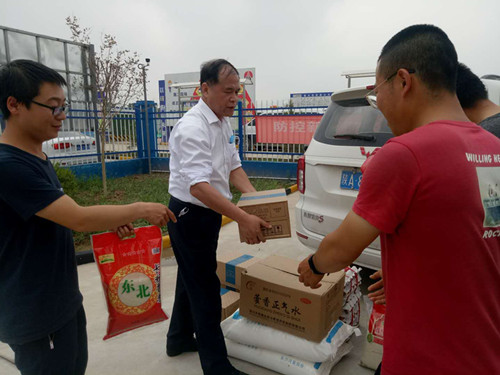 陜煤建設天工公司：中儲糧項目滑模忙，領導關懷送一線