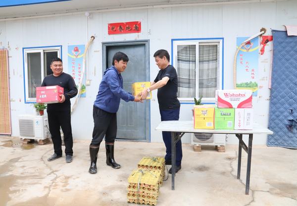 陜煤建設(shè)礦建二公司:將清涼送到一線職工的心坎上