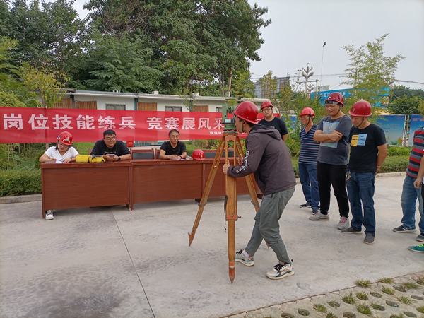 陜煤建設(shè)渭南分公司第五項目部“崗位技能練兵，競賽展風(fēng)采”促專業(yè)能力大提升