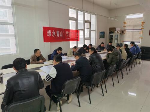 陜煤建設(shè)銅煤公司第二十三項目部承建銅煤一號居住區(qū)1、2、3#車庫順利通過驗收