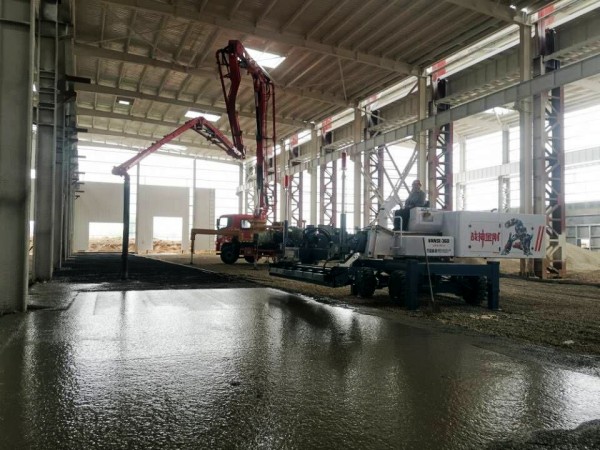 陜煤建設(shè)澄合分公司渭南南京金龍項(xiàng)目部購(gòu)置引進(jìn)新設(shè)備推進(jìn)項(xiàng)目建設(shè)