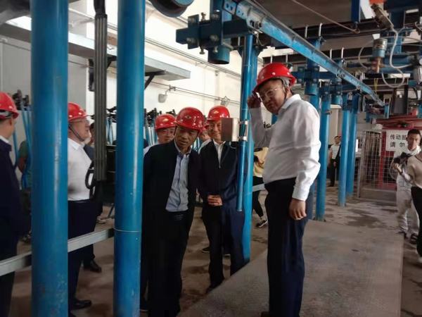 延安市委常委王軍營(yíng)蒞臨陜煤建設(shè)礦建二公司車村項(xiàng)目部檢查指導(dǎo)工作