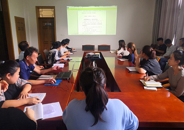 陜煤建設(shè)礦建三公司開展“轉(zhuǎn)變作風(fēng)抓落實(shí)”學(xué)習(xí)研討會