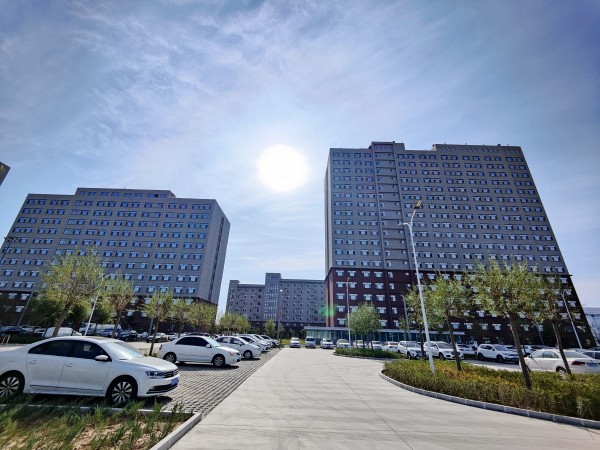 陜煤建設(shè)澄合分公司承建的榆北曹家灘3、4號(hào)公寓樓工程一次性通過竣工驗(yàn)收