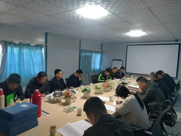 陜煤建設(shè)機(jī)電安裝公司玉華項(xiàng)目部安裝工程順利通過竣工驗(yàn)收