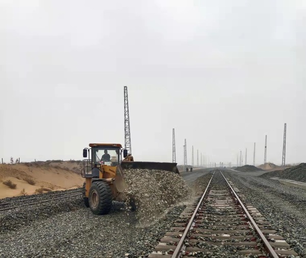 陜煤建設路橋分公司各基層項目步步為營沖刺復工復產(chǎn)“開門紅”