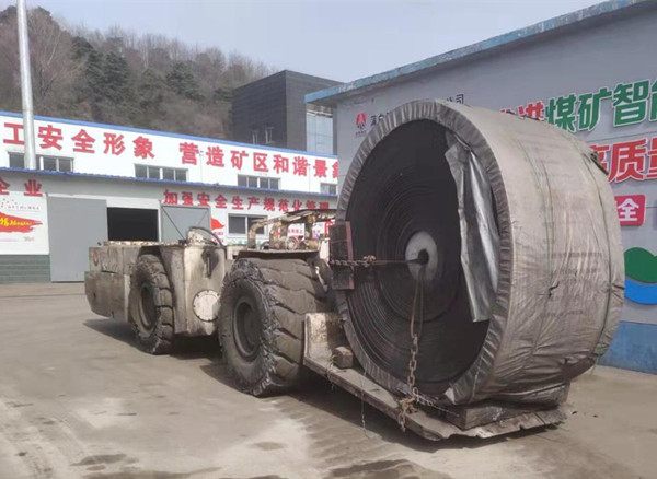 陜煤建設(shè)機(jī)電安裝公司建莊項目部檢修正當(dāng)時