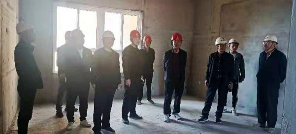 陜煤建設(shè)渭南分公司承建的渭南市臨渭區(qū)二院片區(qū)棚戶區(qū)改造項目9#、10#樓工程順利通過分戶驗收