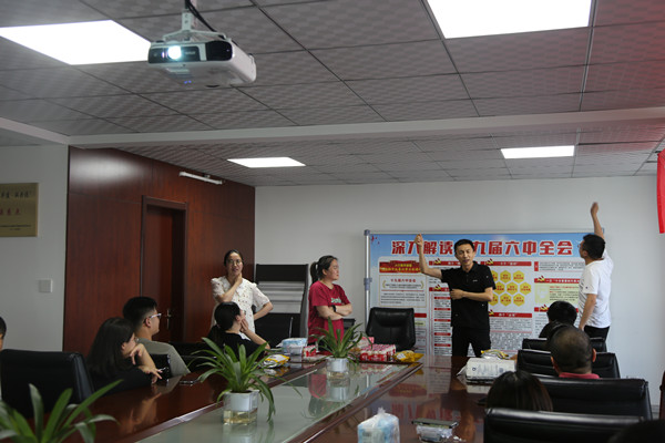 陜煤建設(shè)咸陽分公司開展“濃情端午、粽享歡樂”活動