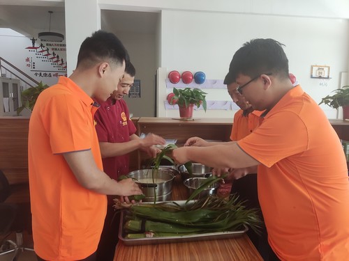 粽葉飄香迎安康！陜煤建設(shè)路橋分公司各基層項目部開展迎端午系列活動