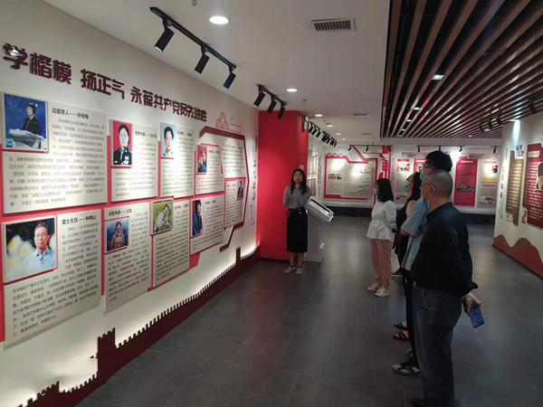 陜煤建設渭南分公司第五項目部開展參觀學習活動加強廉潔教育