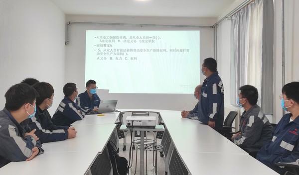 陜煤建設(shè)洗選煤運(yùn)營(yíng)公司第五項(xiàng)目部：抓管理、促學(xué)習(xí)、青年職工敢為人先