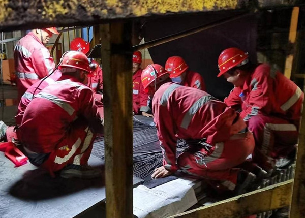 陜煤建設機電安裝公司提前3小時順利完成月度搶修工程