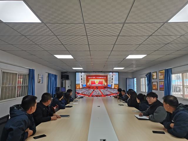 陜煤建設(shè)韓城分公司土建二項(xiàng)目部：“線上+線下”全員“充電蓄能”，構(gòu)建大學(xué)習(xí)格局