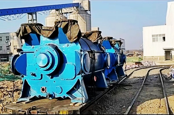 陜煤建設(shè)渭南分公司承建的西卓煤礦4#煤層臨時瓦斯抽放泵設(shè)備、配電及管路安裝工程成功移交