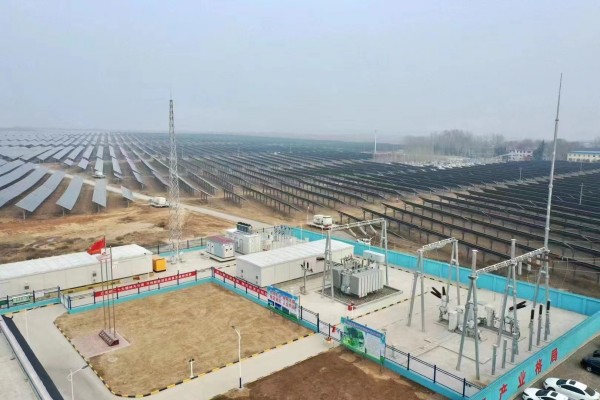 陜煤建設(shè)機電安裝公司承建的蒲白10萬千瓦光伏發(fā)電項目240小時無故障試運行
