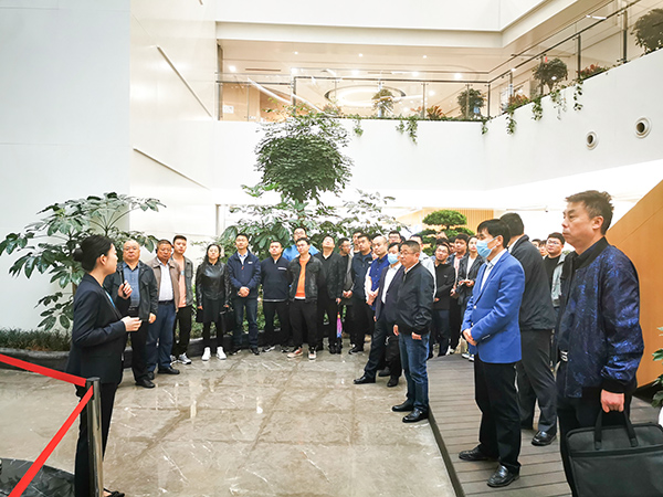 陜煤建設(shè)組織進行安全信息監(jiān)管系統(tǒng)應(yīng)用觀摩培訓學習