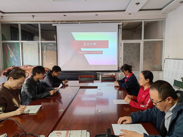 陜煤建設(shè)韓城分公司土建五項(xiàng)目部：開展安全活動 培植青春之樹