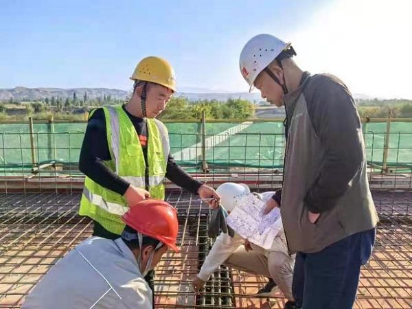 陜煤建設新疆第一項目部：凝心聚力趕工期，追趕超越“拼”成效