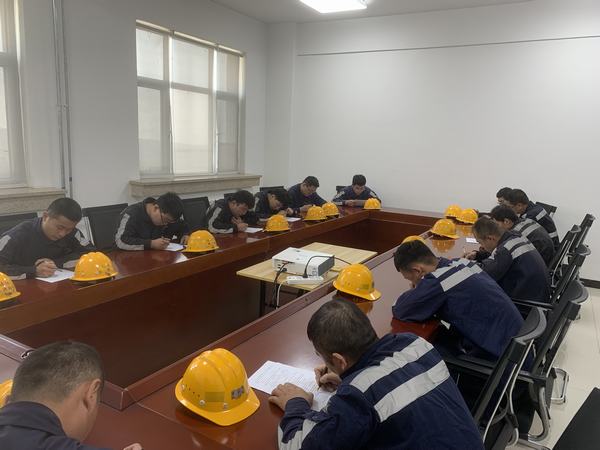 陜煤建設(shè)洗選煤運(yùn)營(yíng)公司神渭首端運(yùn)營(yíng)項(xiàng)目部：多措并舉保生產(chǎn)，齊抓共管守安全