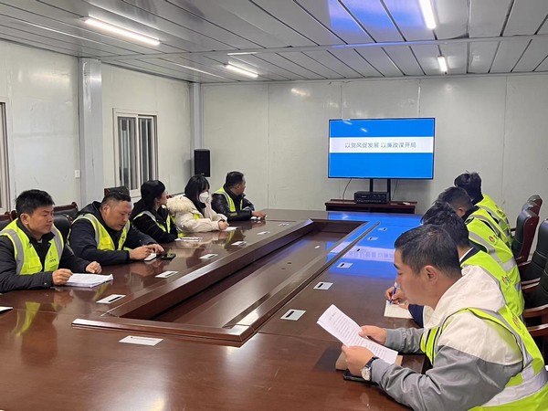 陜煤建設(shè)銅煤公司基層項(xiàng)目部：以黨風(fēng)促發(fā)展，以廉政謀開(kāi)局