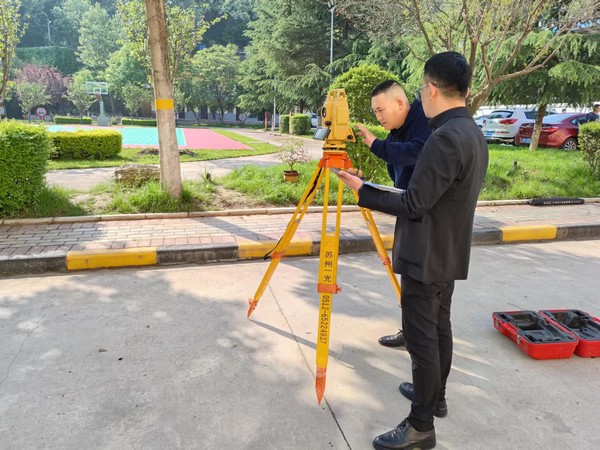 陜煤建設(shè)銅煤公司工會發(fā)揮職工“娘家人”作用，當好職工貼心人