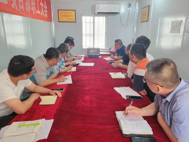 陜煤建設(shè)韓城分公司土建十三項(xiàng)目部多形式開展保密宣傳教育活動(dòng)