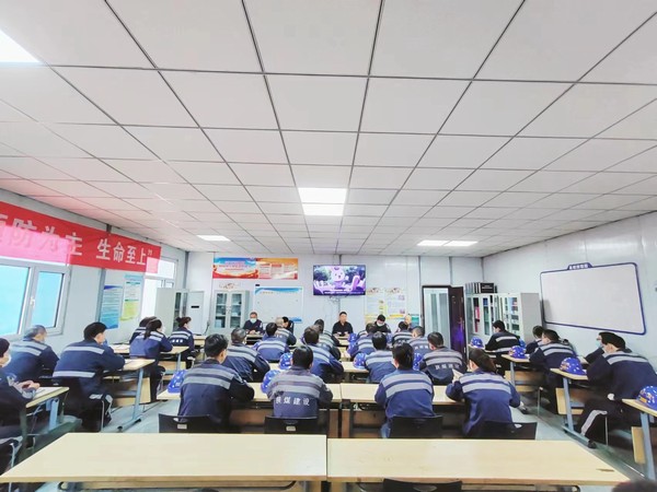 陜煤建設(shè)洗選煤運營公司：團員和青年站好崗 安全管理不缺位