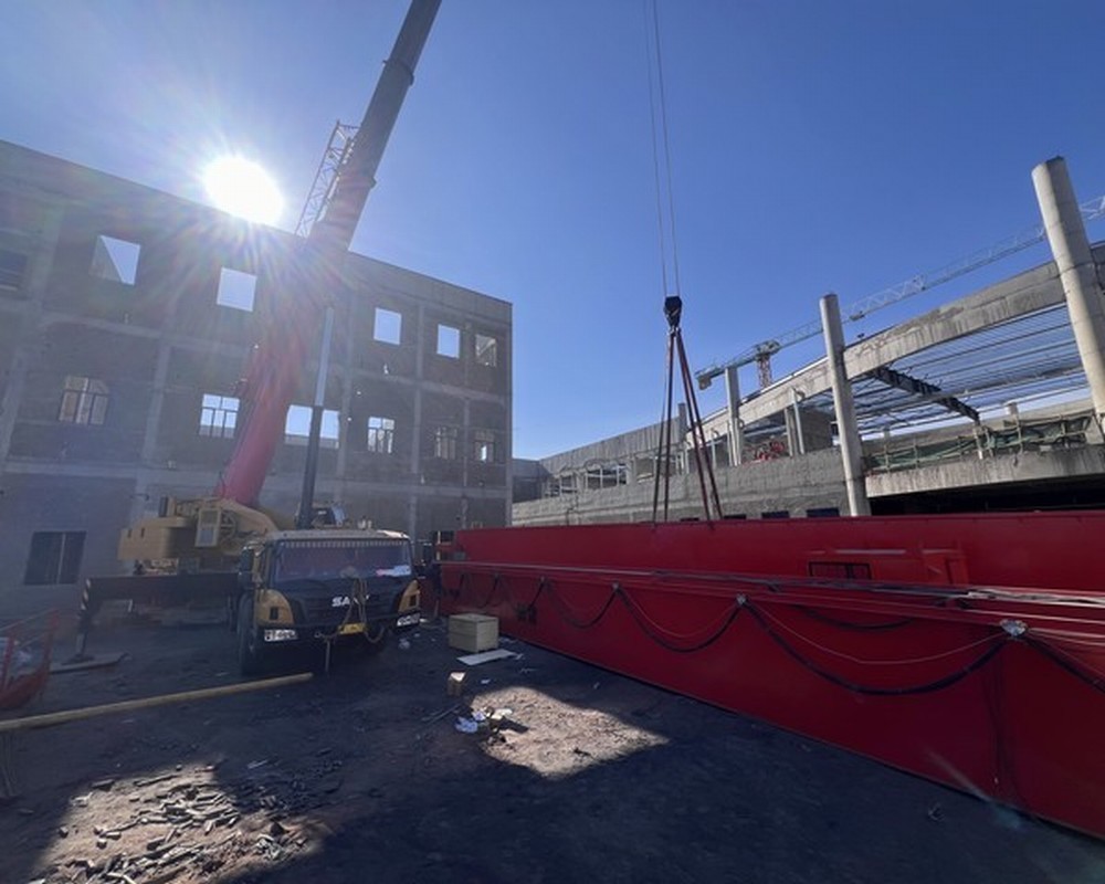 陜煤建設(shè)機(jī)電安裝公司可可蓋項目部施工現(xiàn)場演繹“速度與激情”